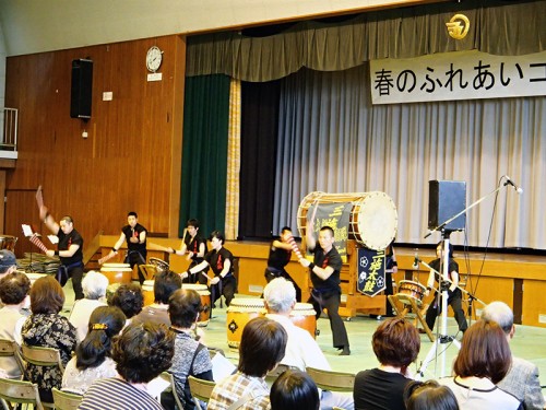 勇壮で力強い京都三施太鼓（大久保駐屯地）の演奏